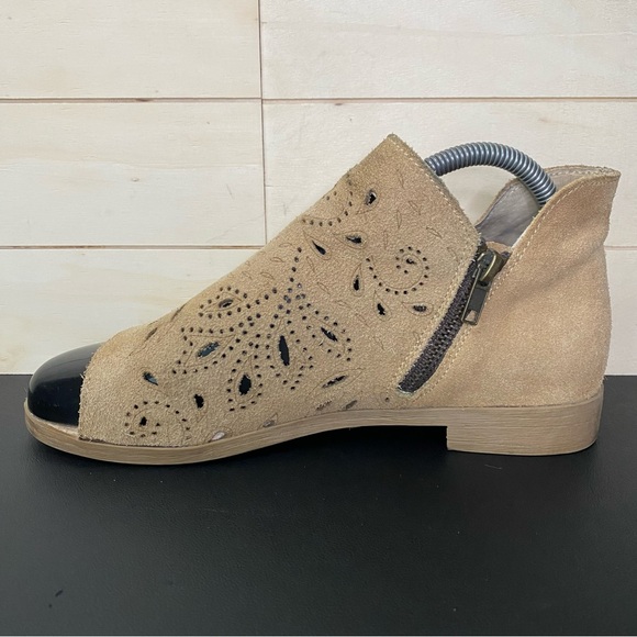 Coolway Nelia Open Toe Booties Women's Size 8 Shoes EU39 Tan Suede Leather Zip - Picture 2 of 11